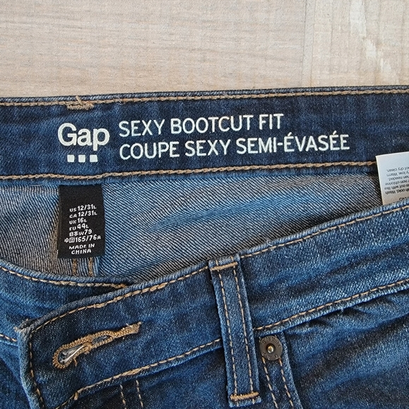 Gap Sexy Bootcut Denim Jeans - Size 12 - Picture 4 of 5